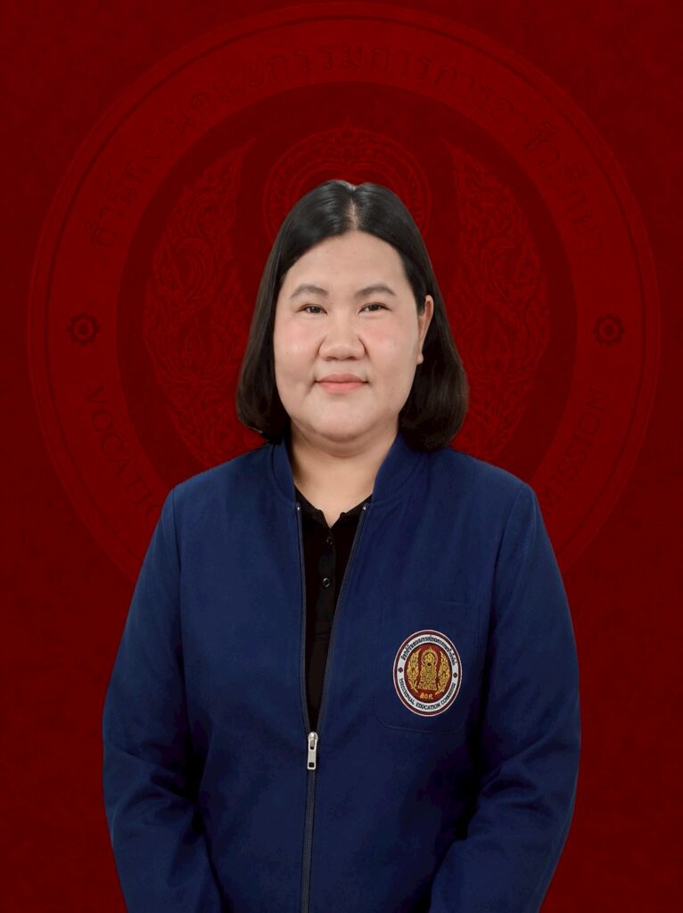 นางสาวดวงกมล แบบกัน